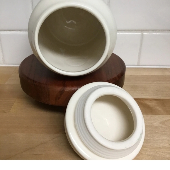White Ceramic Kitchen Canister - Picture 8 of 9